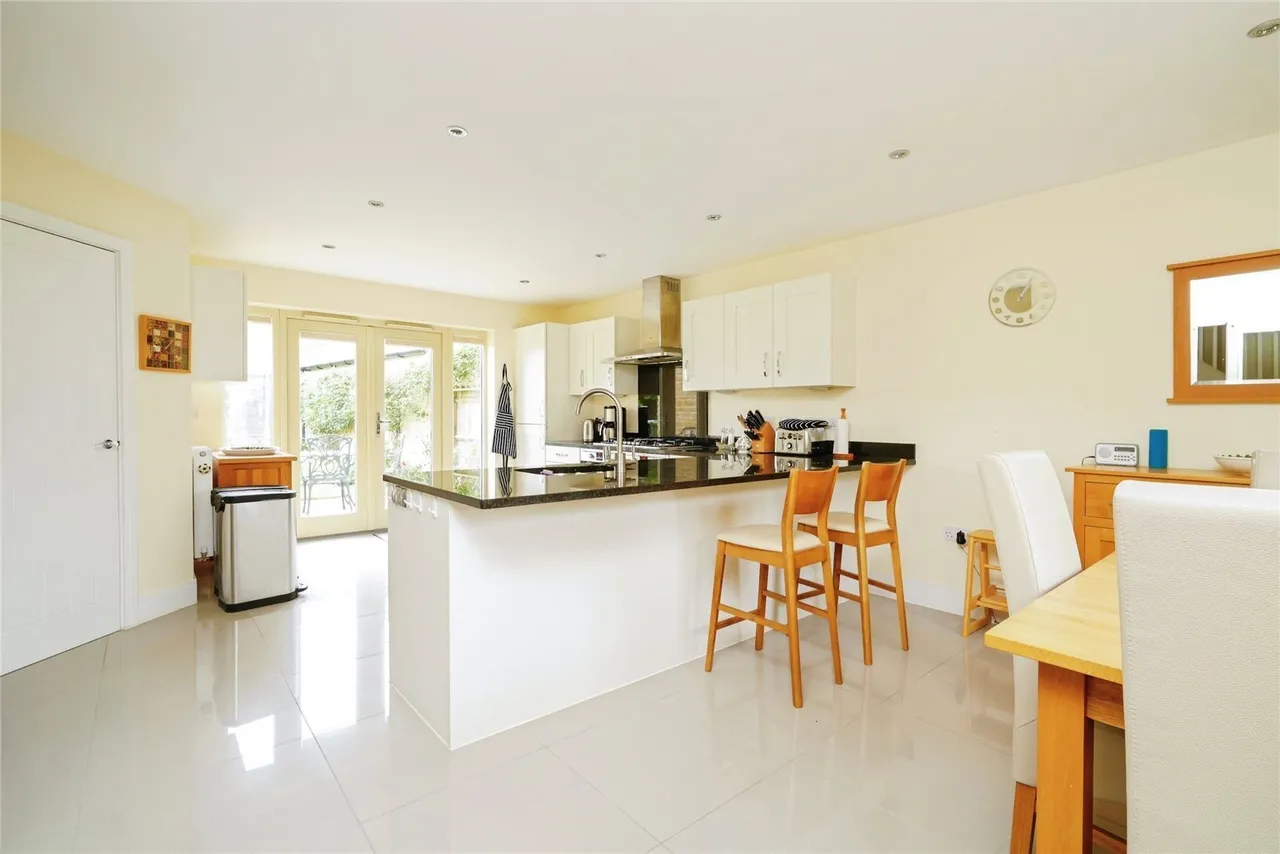 Hart Close, Upper Rissington, GL54, photo 2