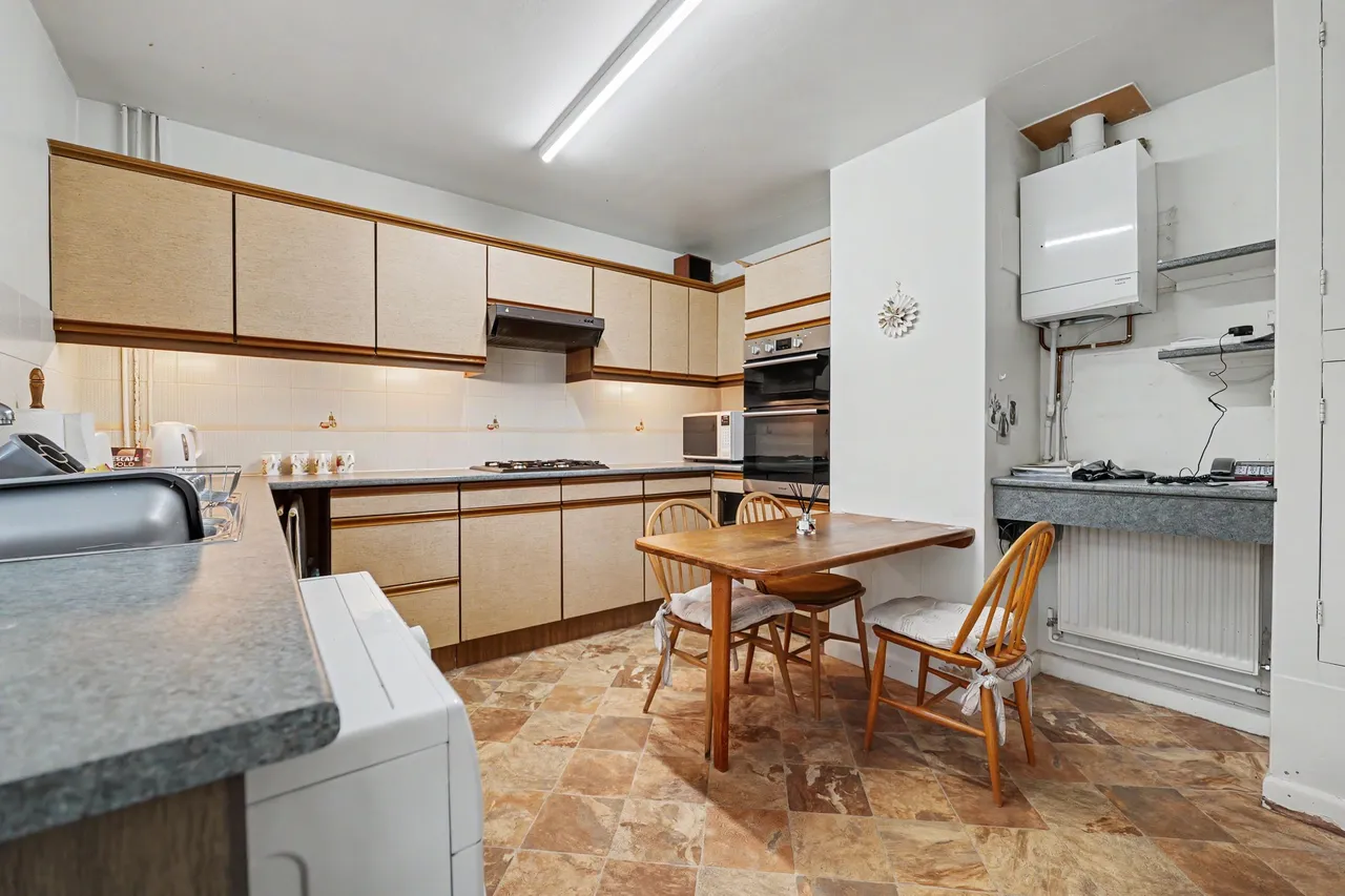 Deane Gate Drive, Houghton-On-The-Hill, LE7, photo 4
