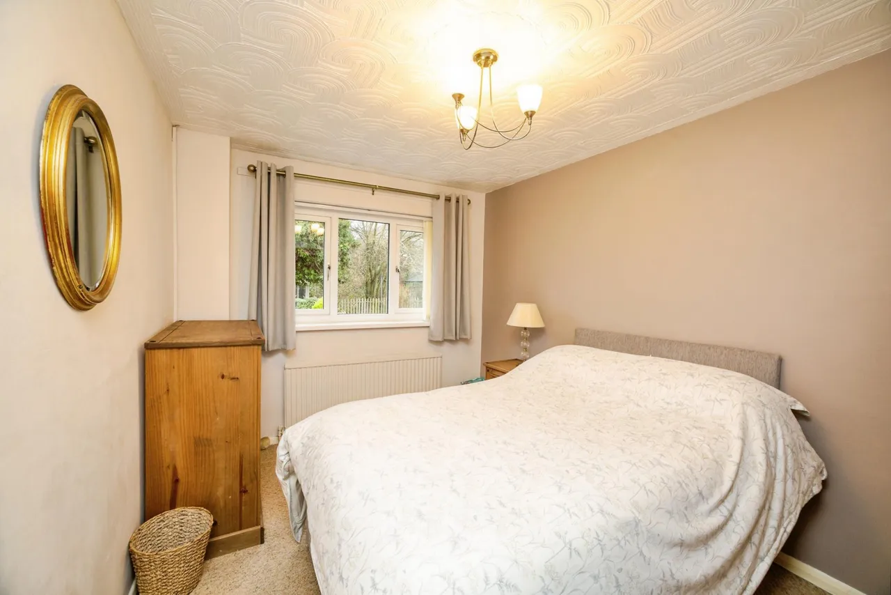 Hill View Road, Kimberworth, S61, photo 17