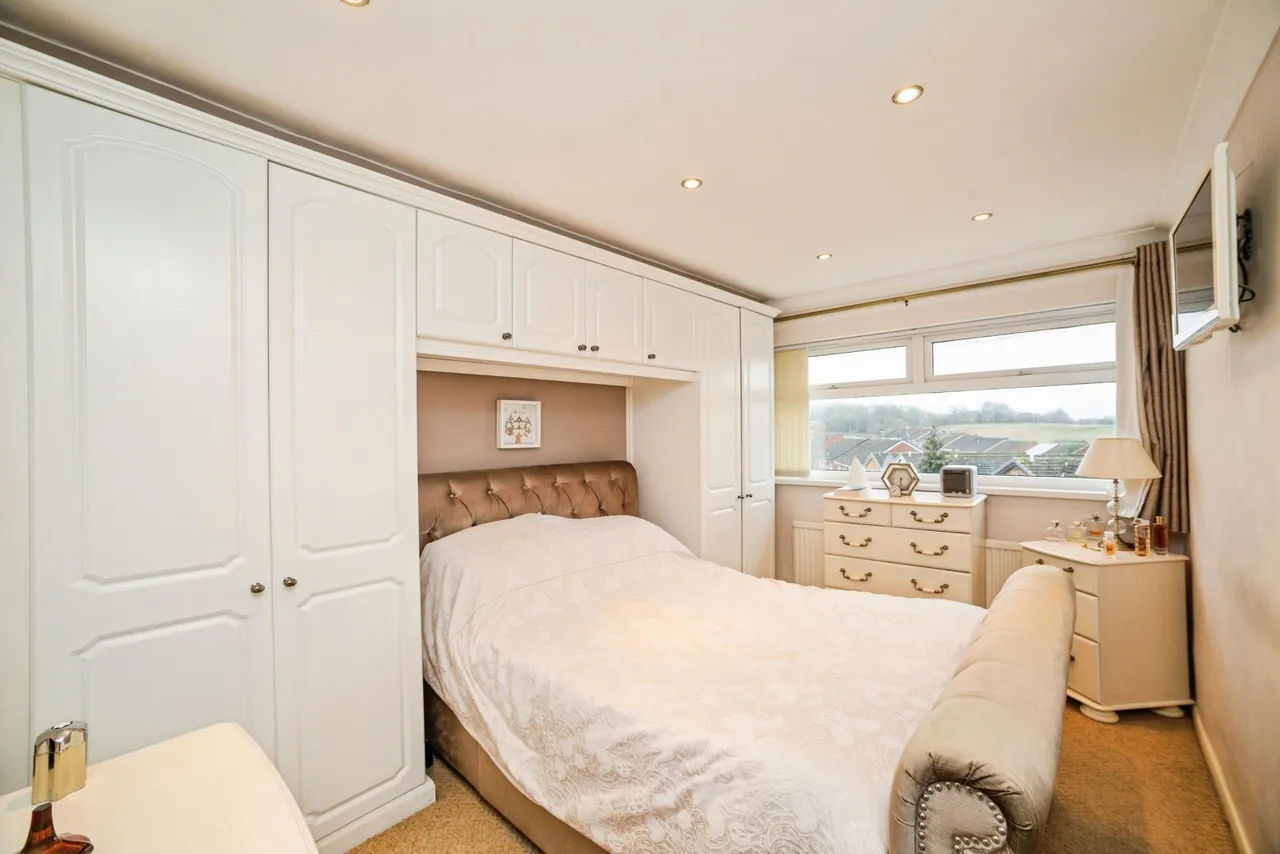 Hill View Road, Kimberworth, S61, photo 13