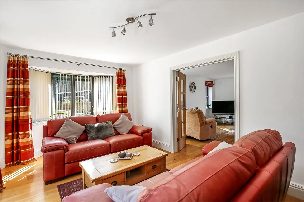 Newtown Road, Awbridge, Romsey, Hampshire, SO51 0GG, photo 9