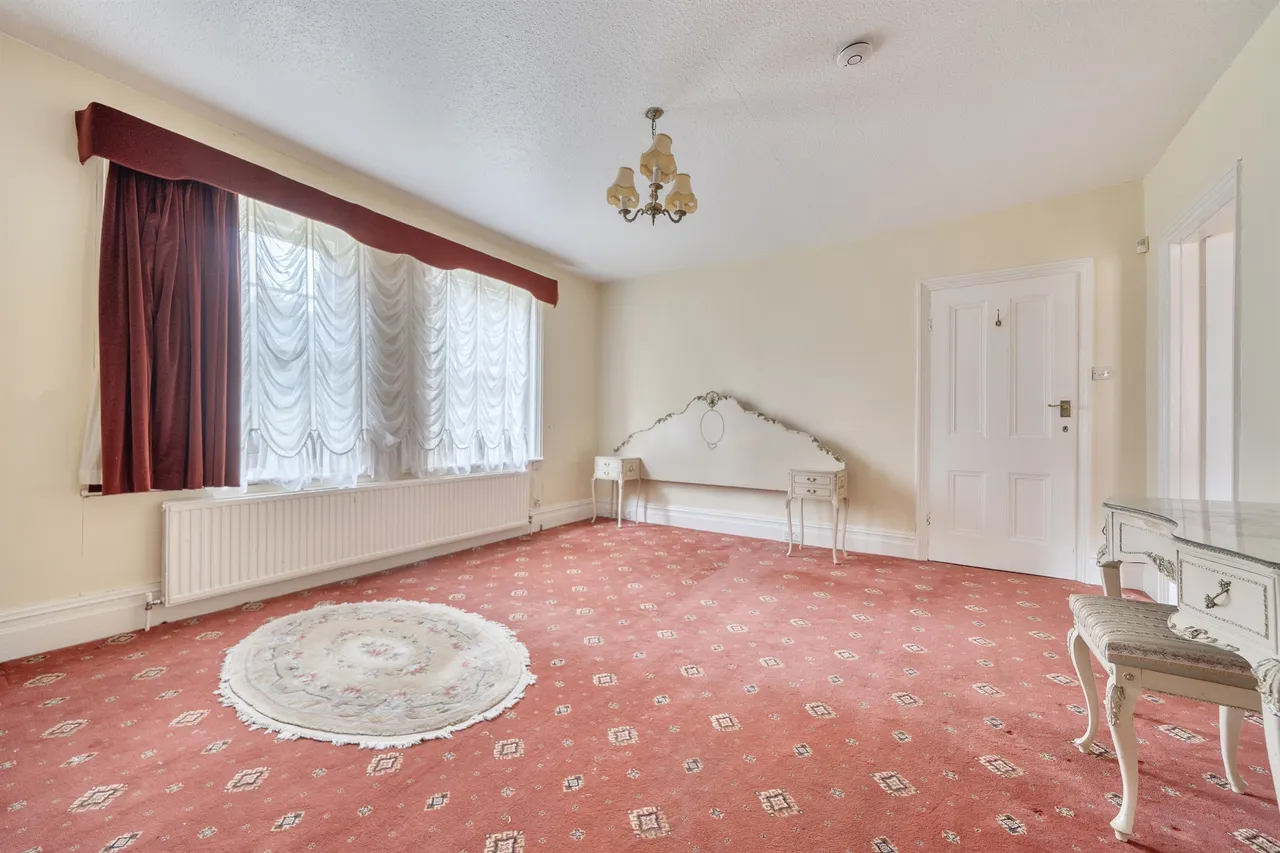 Wellington Road, Enfield, EN1, photo 8