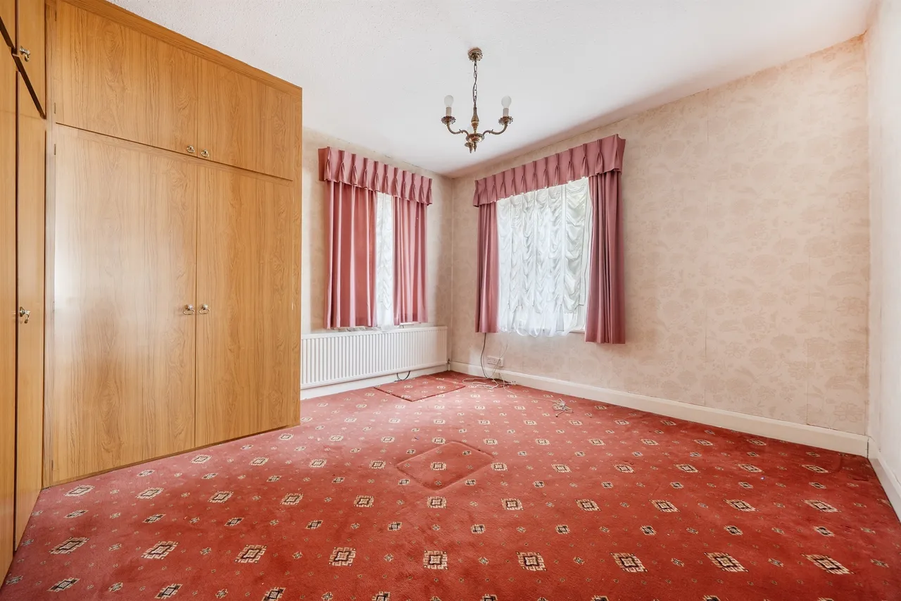 Wellington Road, Enfield, EN1, photo 13