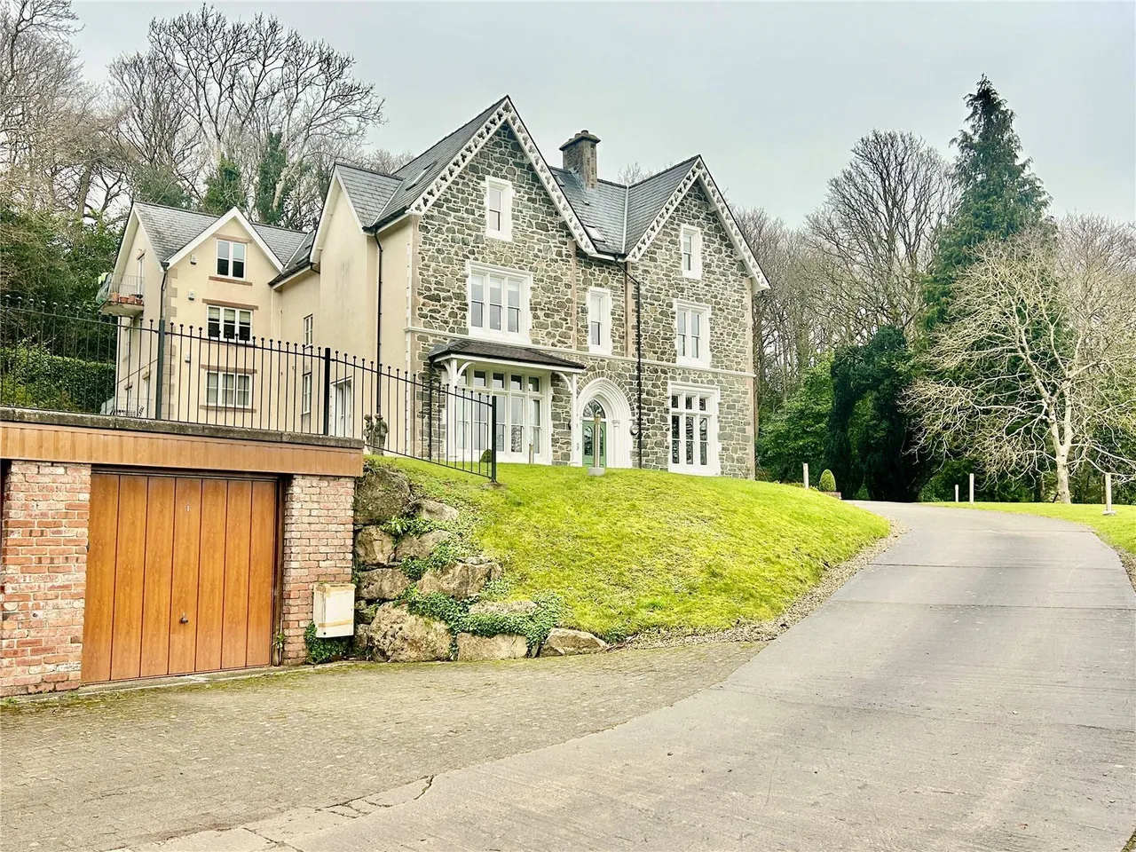 Cadnant Road, Menai Bridge, LL59, photo 14