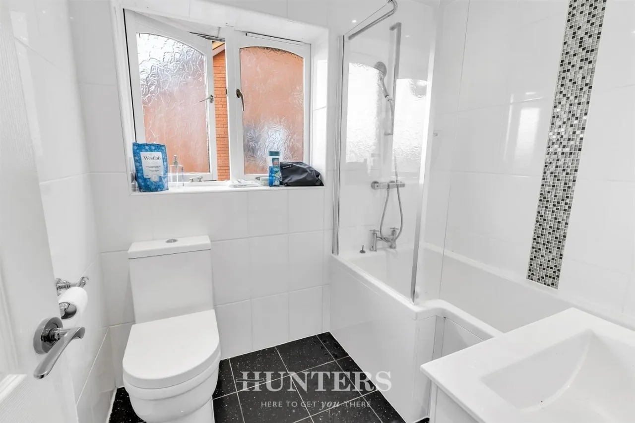 Creaton Way, Middleton, M24, photo 18