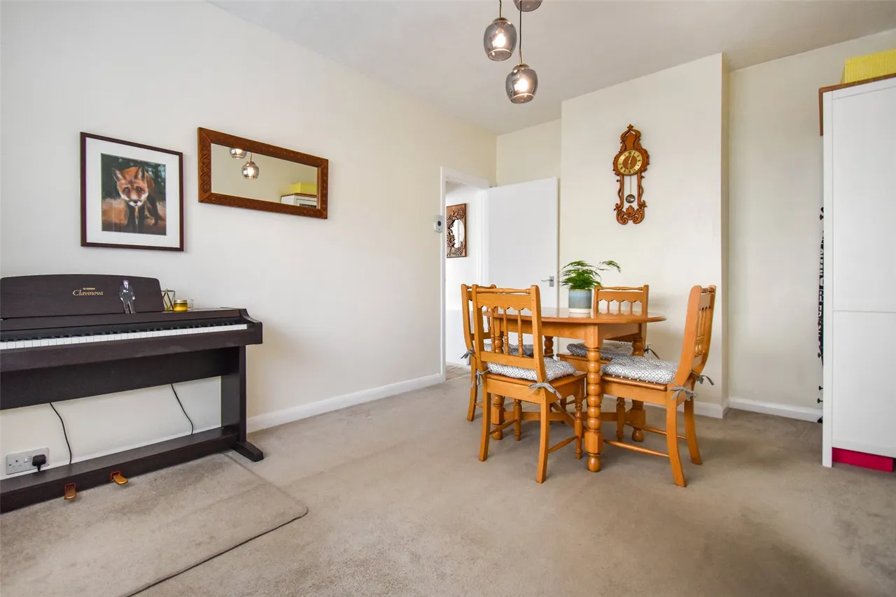 Holly Road, Aldershot, Hampshire, GU12 4SQ, photo 13