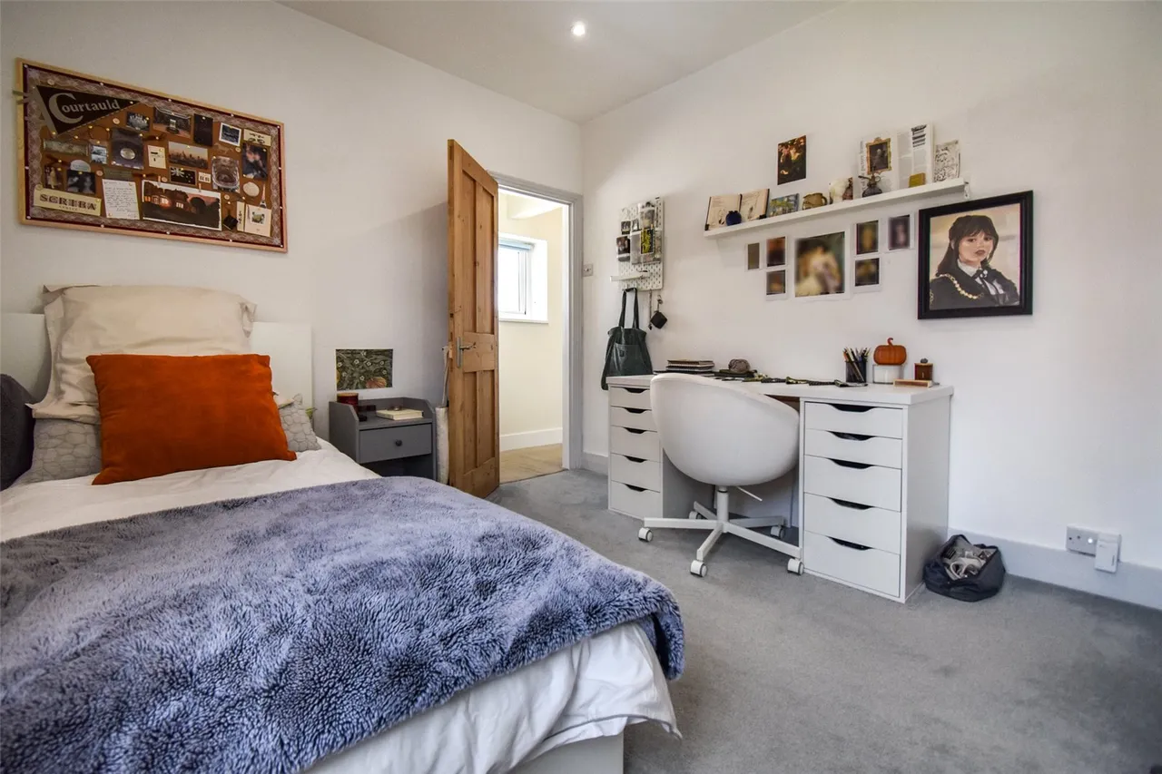 Holly Road, Aldershot, Hampshire, GU12 4SQ, photo 7
