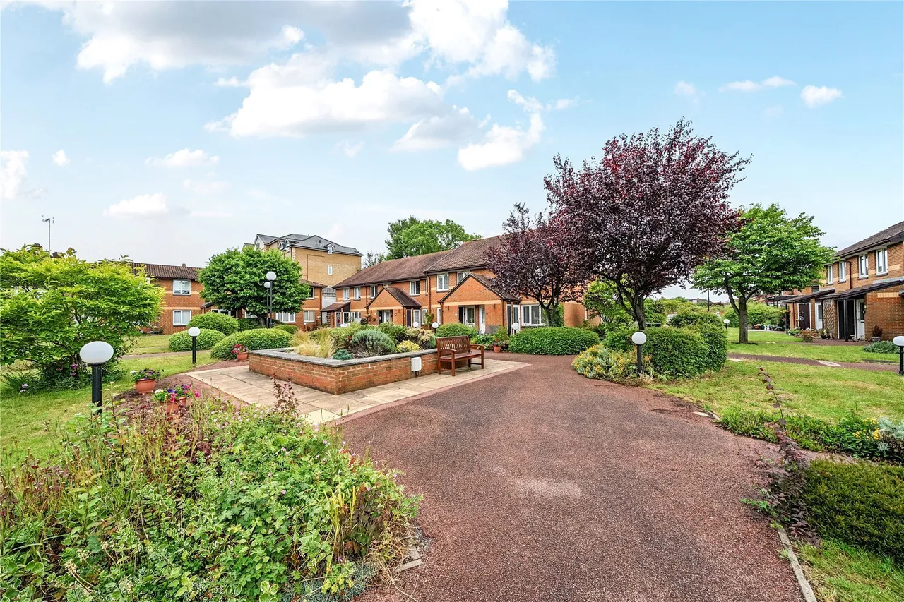 Beck Court, Beck Lane, Beckenham, BR3, photo 12