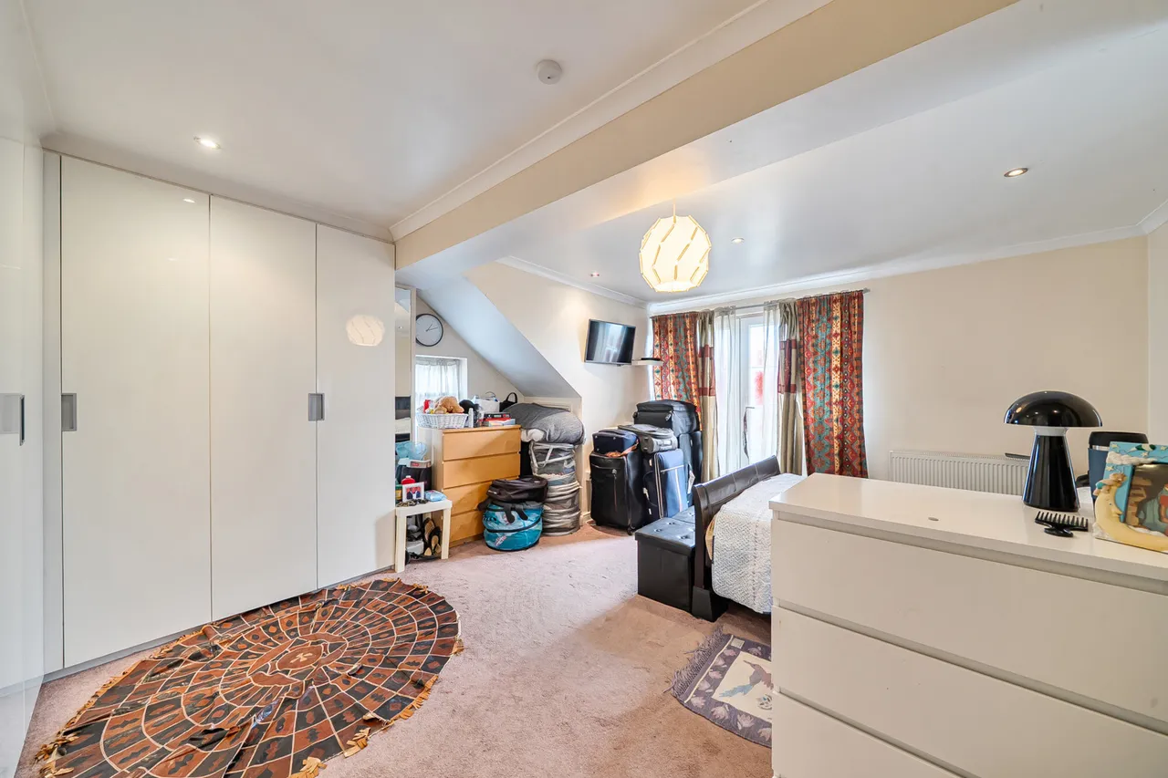 Uxbridge Road, Harrow, HA3, photo 20