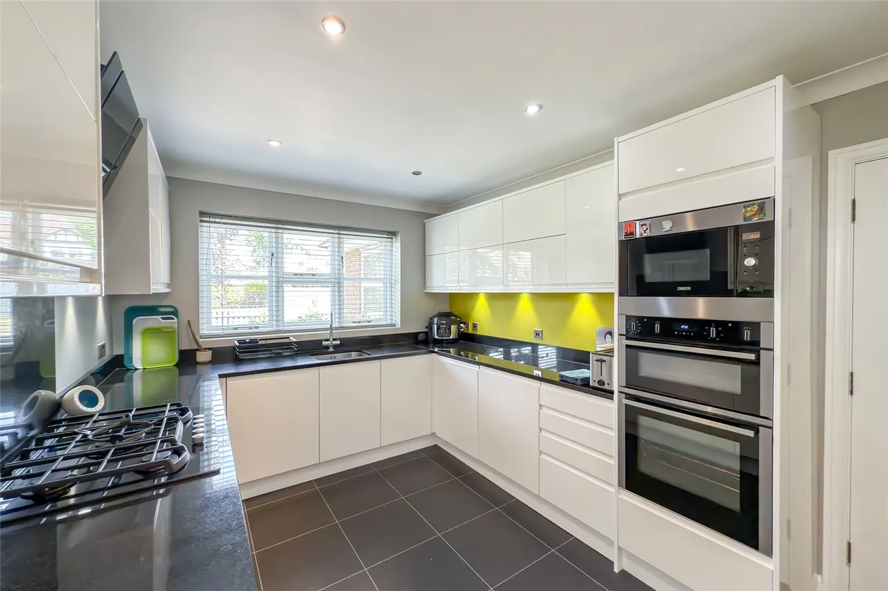 Hatfield Road, St. Albans, Hertfordshire, AL4 0DU, photo 3