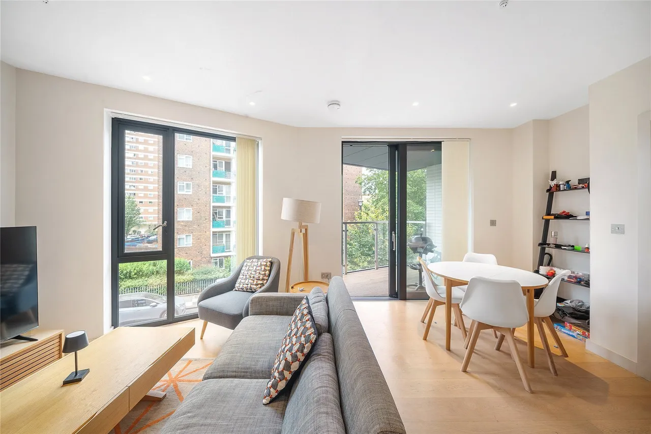 Ebury Apartments, 1B Sutherland Street, Pimlico, London, SW1V, photo 4