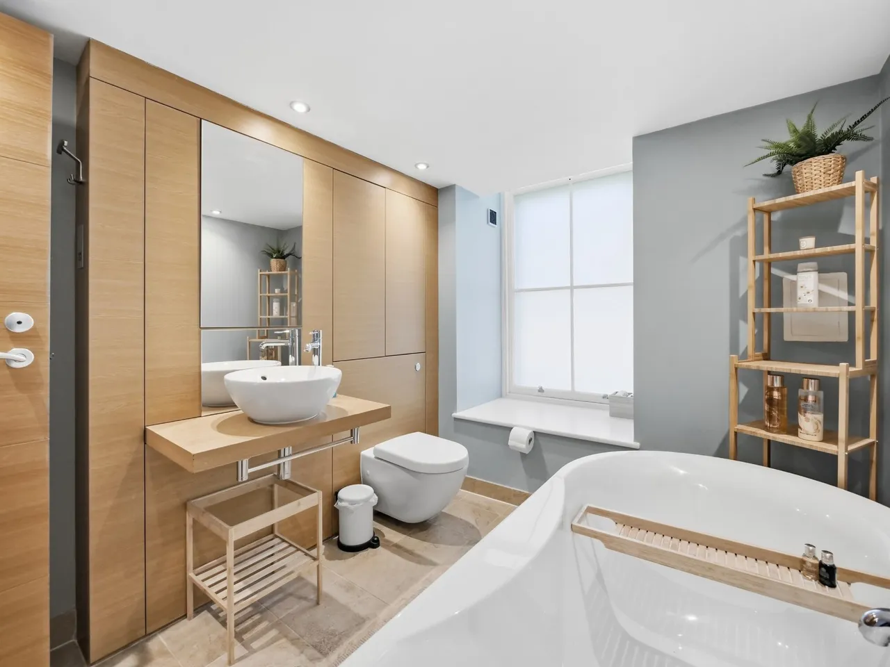 Simpson Loan, Quartermile, EH3, photo 14