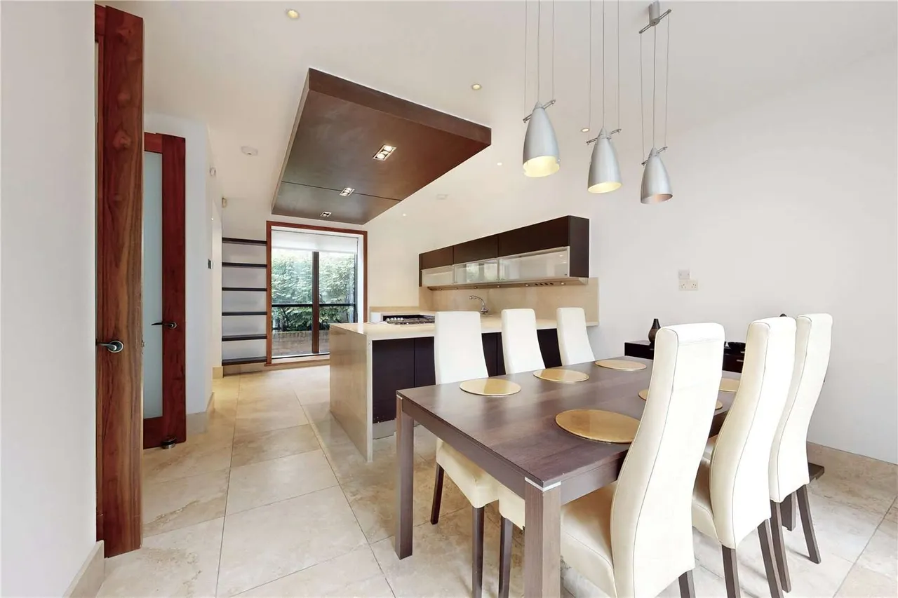 Boundary Road, London, NW8 0RH, photo 4