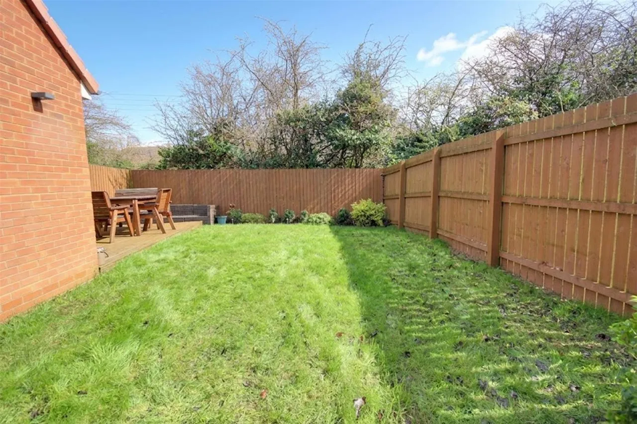 Dunnock Drive, Beverley, photo 18