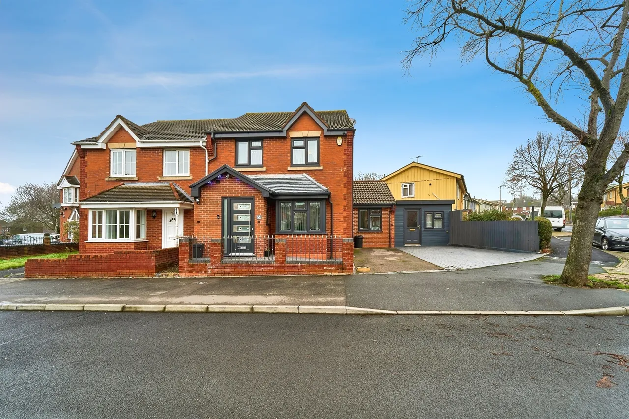 5 bed house for sale, Somerset Road, West Bromwich, B71