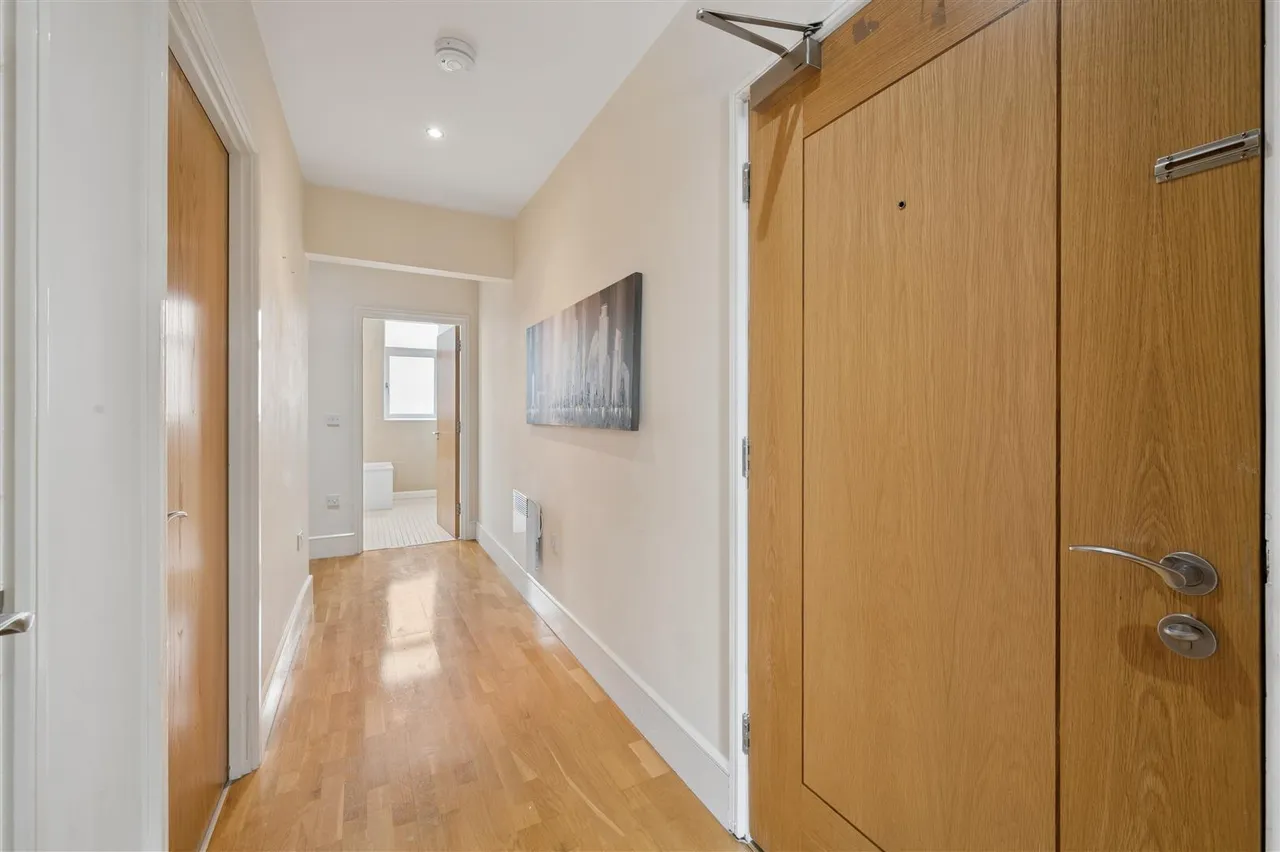 Wolf Grange, Altrincham, WA15, photo 2