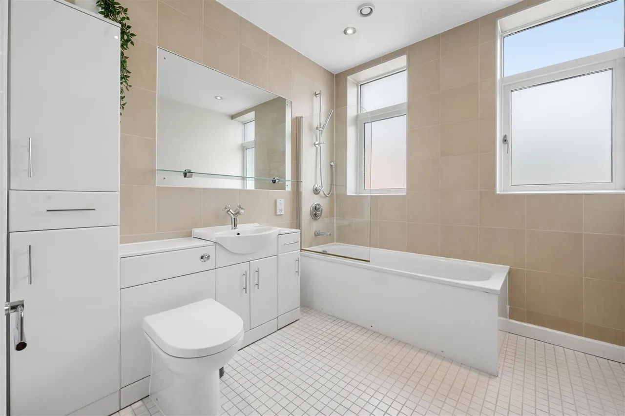 Wolf Grange, Altrincham, WA15, photo 16