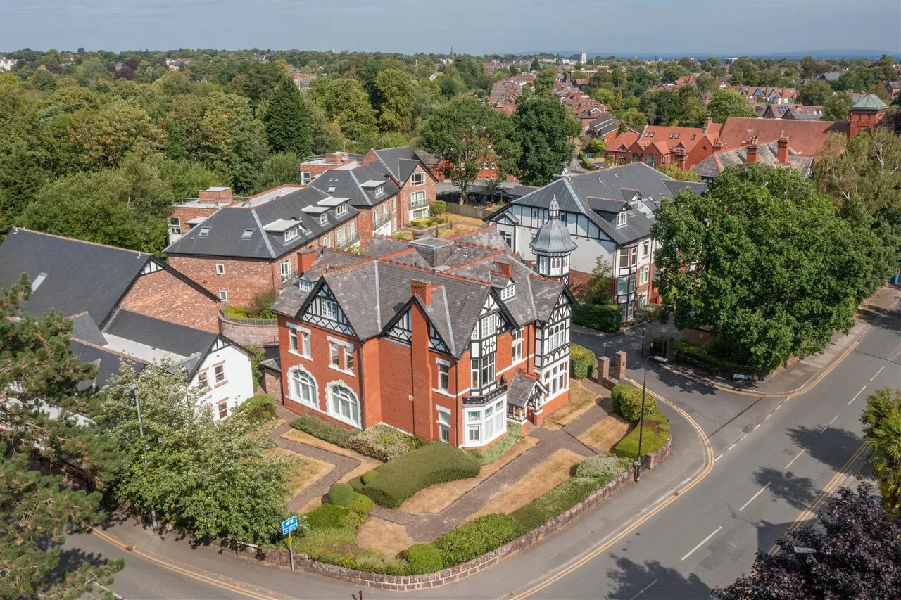 Wolf Grange, Altrincham, WA15, photo 19