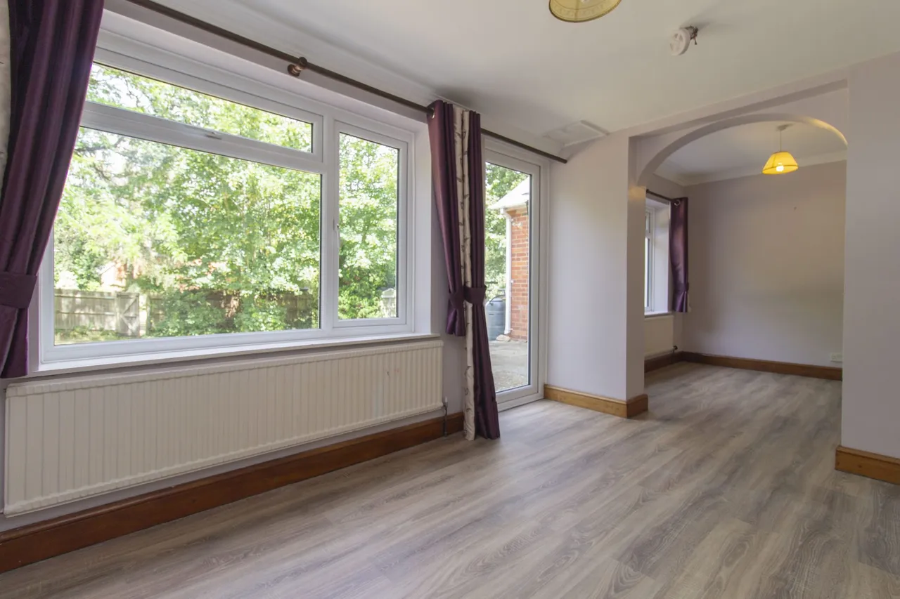 Carisbrooke, Pinewood Hill, Fleet, GU51 3AW, photo 11