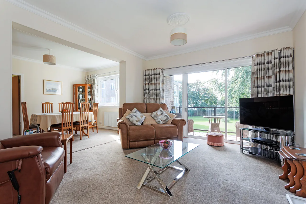 14 Savoy Court, Ayr, KA7 2XP, photo 4
