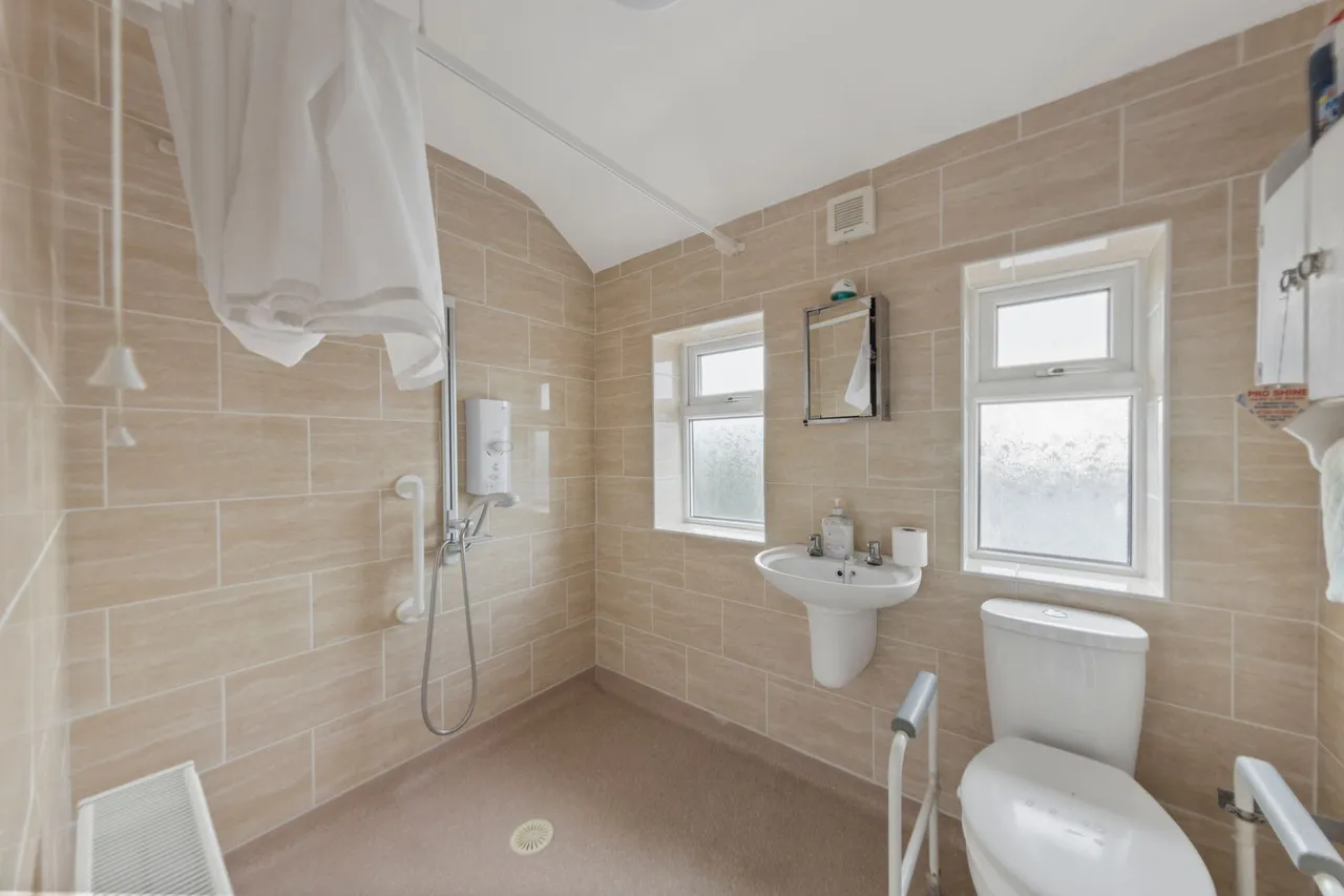 Howson Road, Warrington, WA2, photo 5