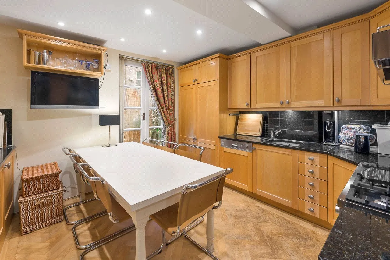 Bina Gardens, South Kensington, SW5, photo 5