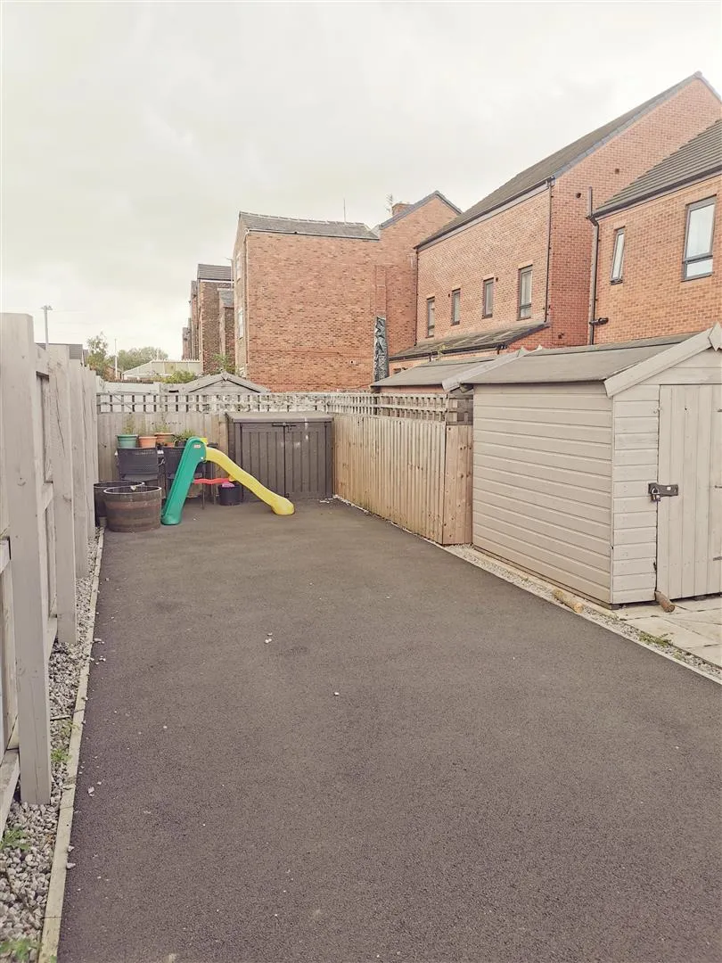 Ashton Old Road, Openshaw, photo 13
