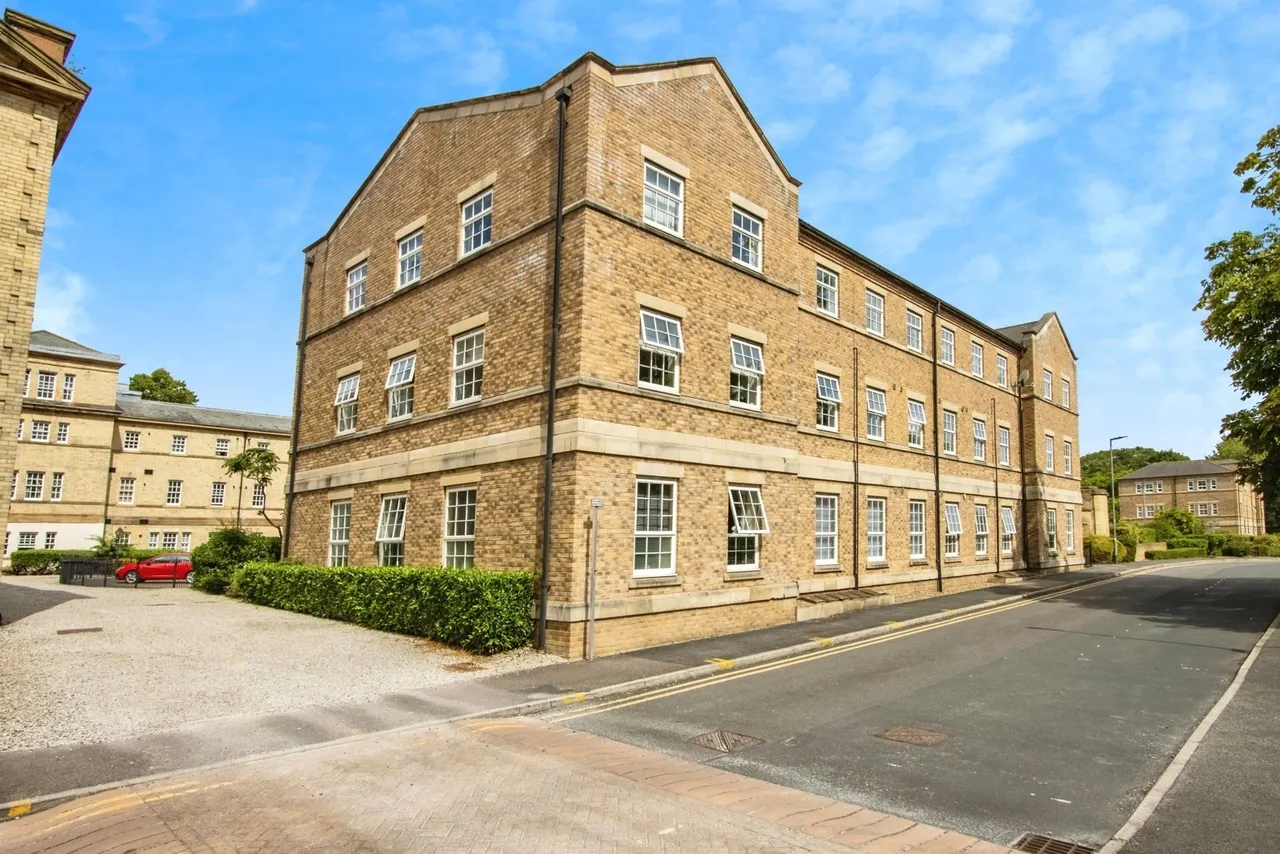 Chaloner Grove, Wakefield, West Yorkshire, WF1, photo 4