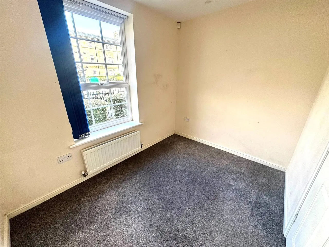 Chaloner Grove, Wakefield, West Yorkshire, WF1, photo 9