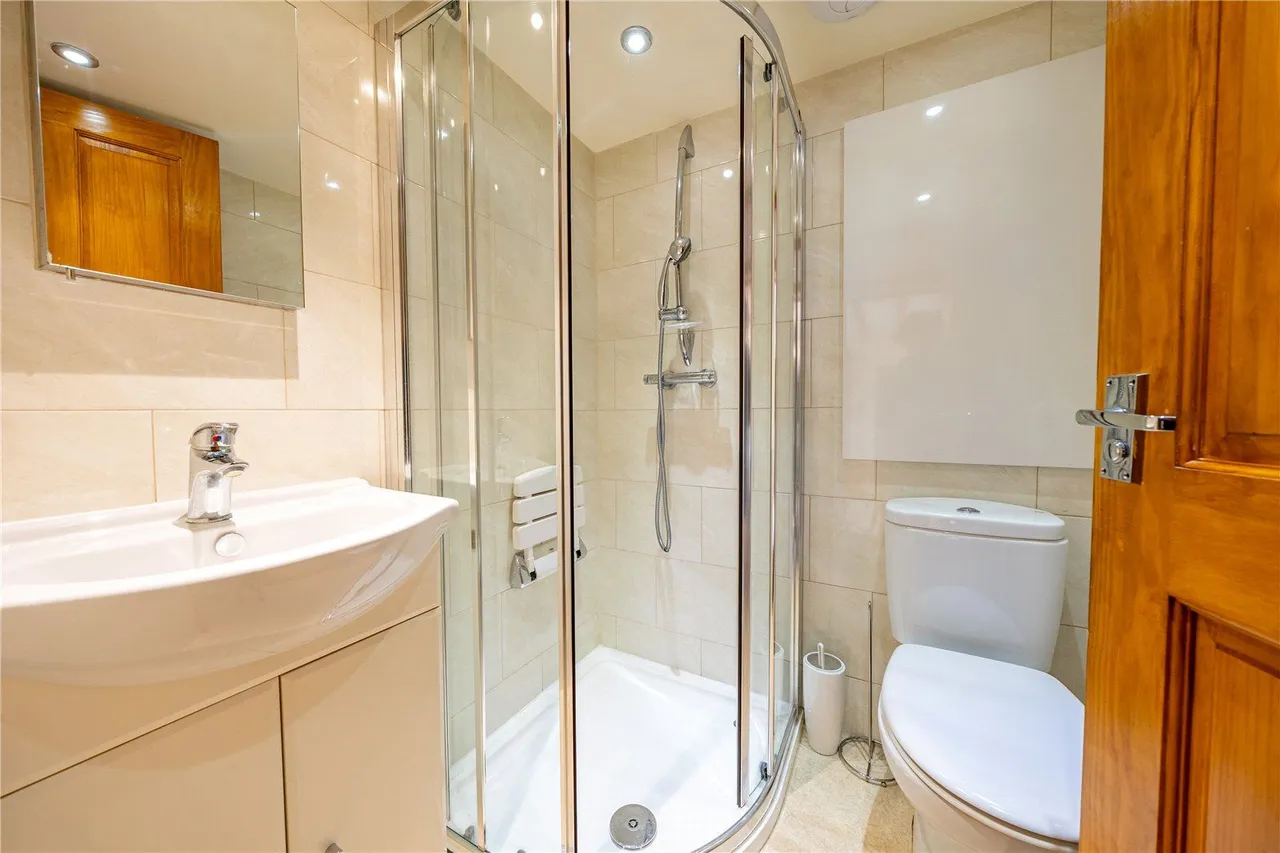 Carr Beck Close, Bramham, LS23, photo 8