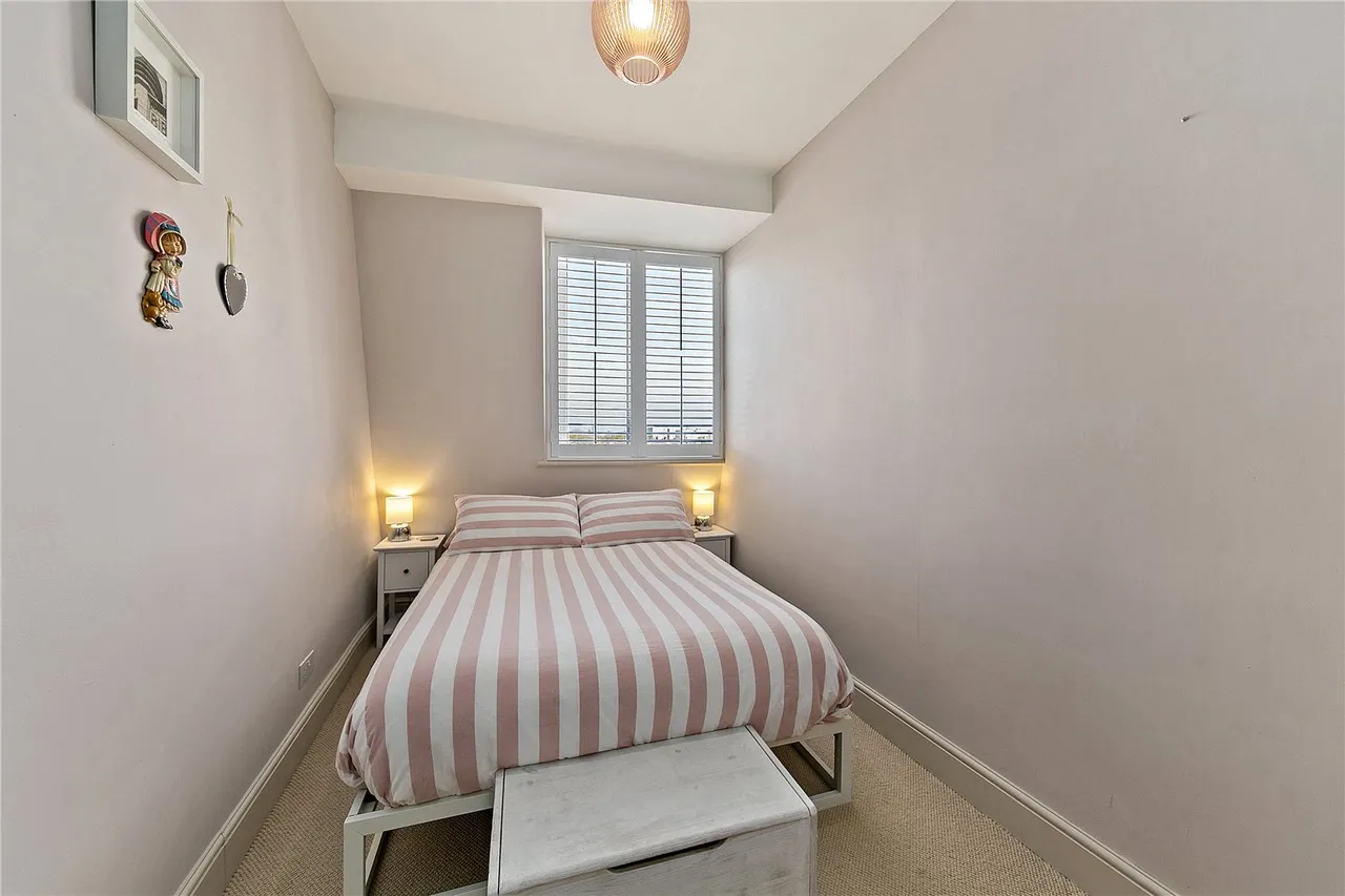 Upper Richmond Road West, East Sheen, SW14, photo 6
