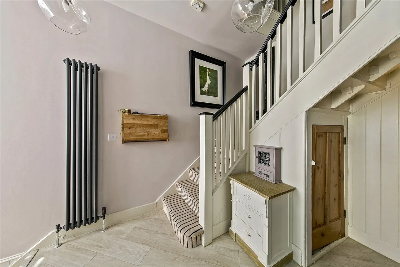 Upper Richmond Road West, East Sheen, SW14, photo 12