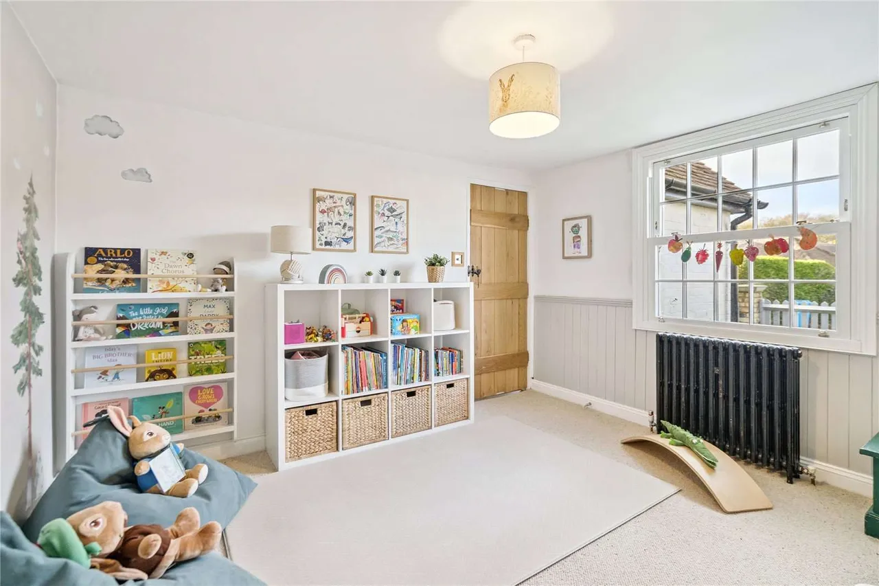 Waltham Road, White Waltham, SL6, photo 6