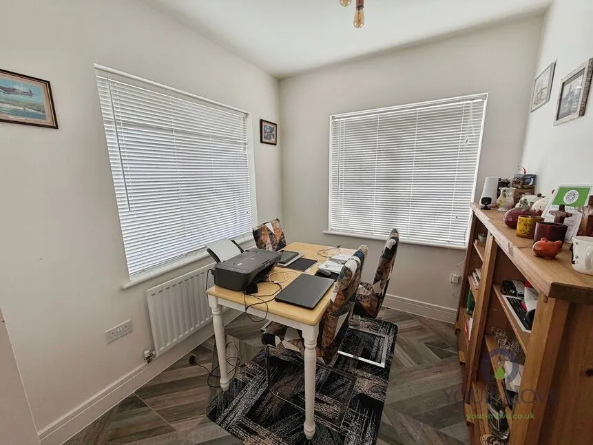 Jade Close, Newhall, DE11, photo 14