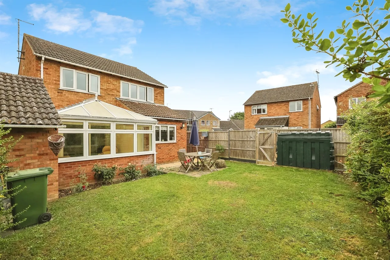 4 bed house for sale, Elm Road, Peterborough, PE7