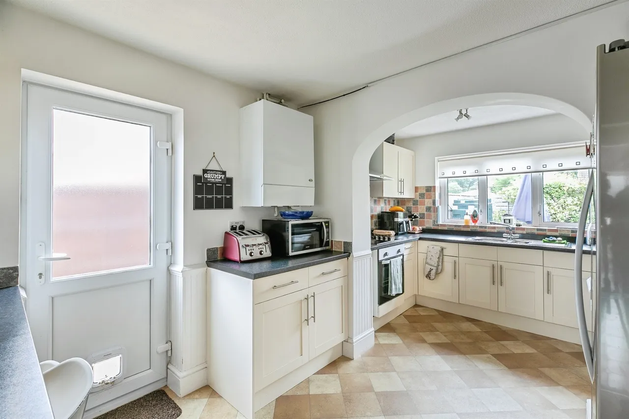 Elm Road, Peterborough, PE7, photo 2