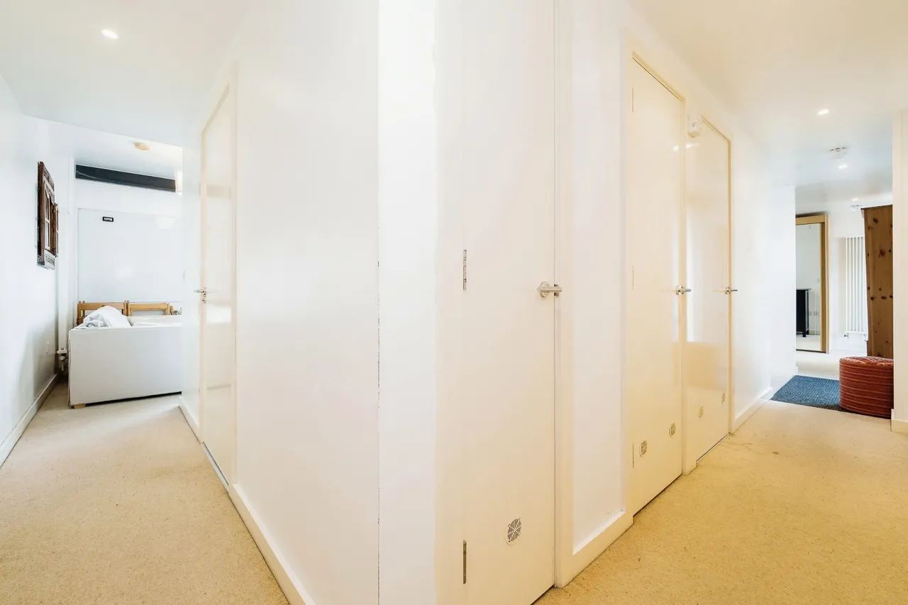 Channelsea Road, London, E15, photo 16