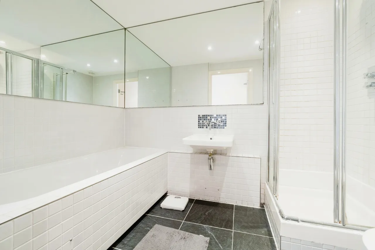 Channelsea Road, London, E15, photo 15