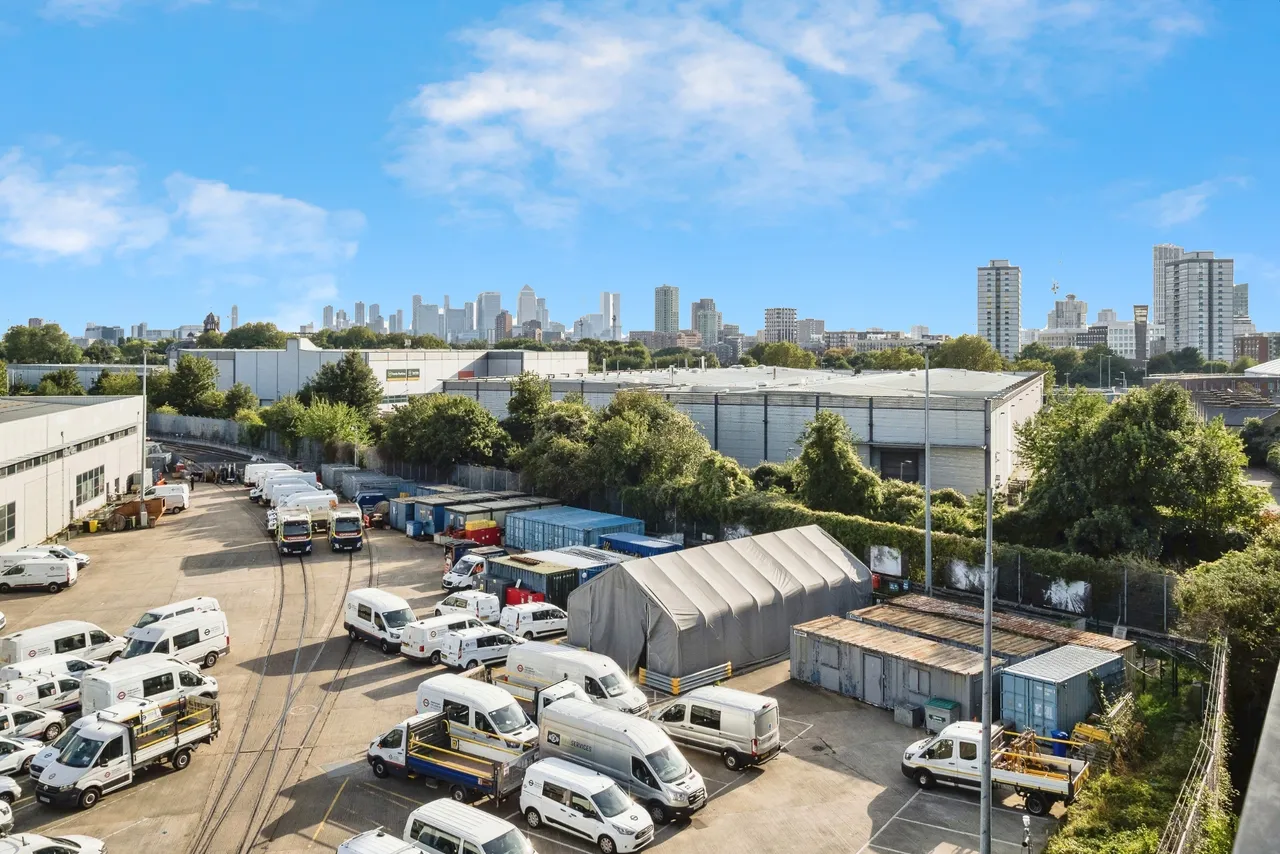 Channelsea Road, London, E15, photo 7