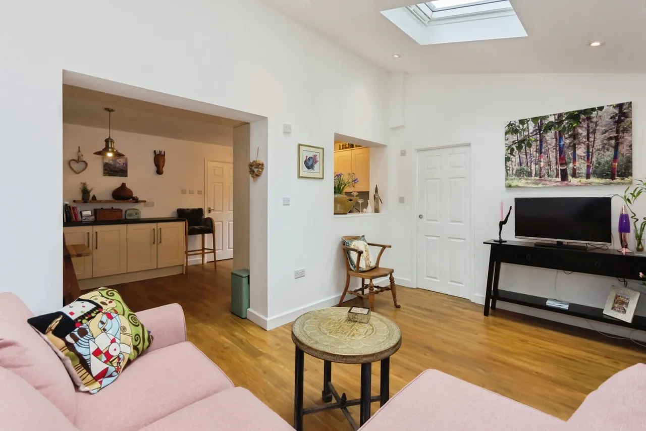 Rosse Court, Solihull, B92, photo 8