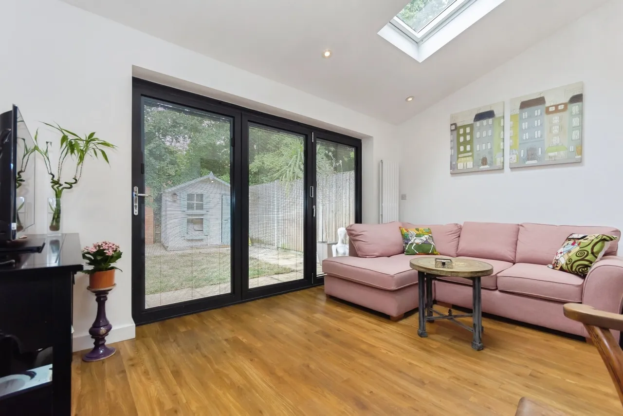 Rosse Court, Solihull, B92, photo 9