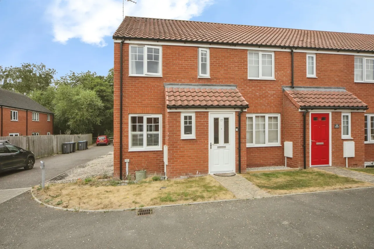2 bed house for sale — Kerrison Road, Framlingham, WOODBRIDGE