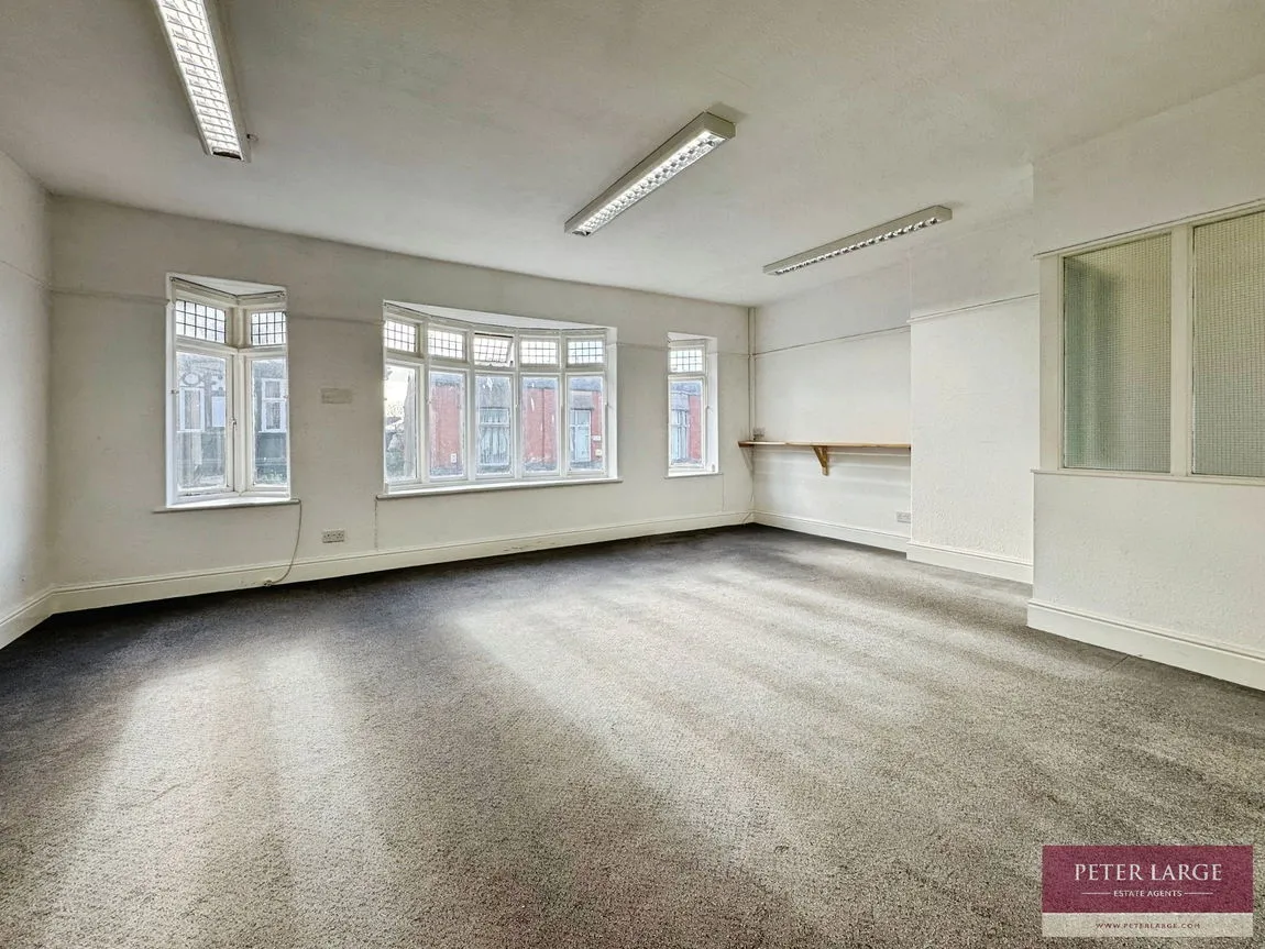 High Street, Prestatyn, Denbighshire, LL19 9AS, photo 10