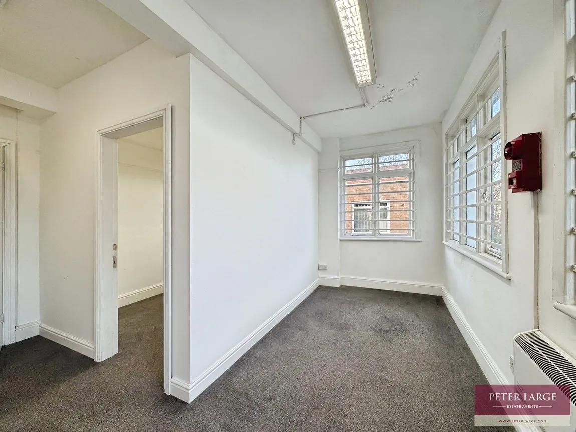 High Street, Prestatyn, Denbighshire, LL19 9AS, photo 12