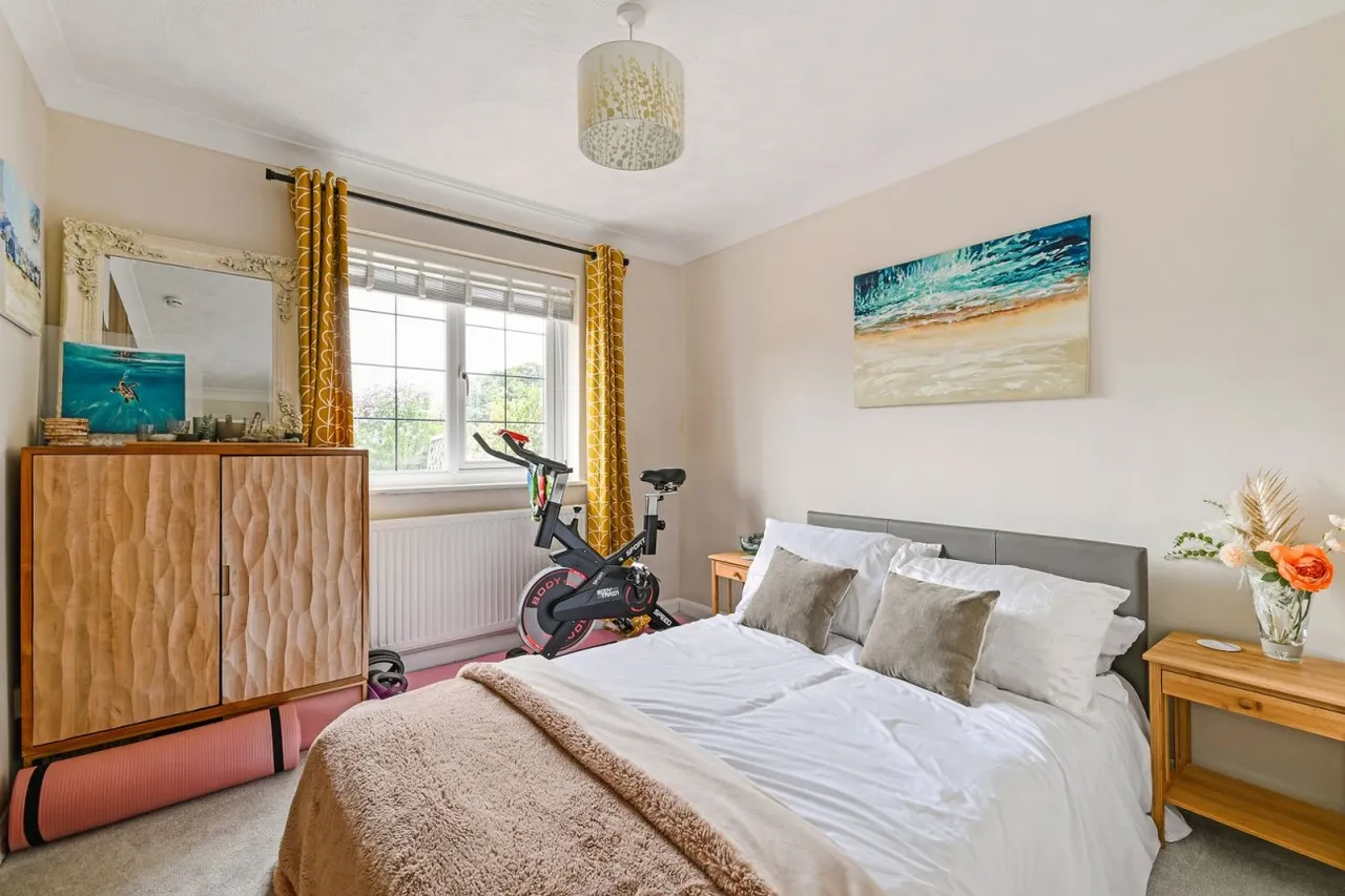 Woodfalls, Salisbury, SP5, photo 14