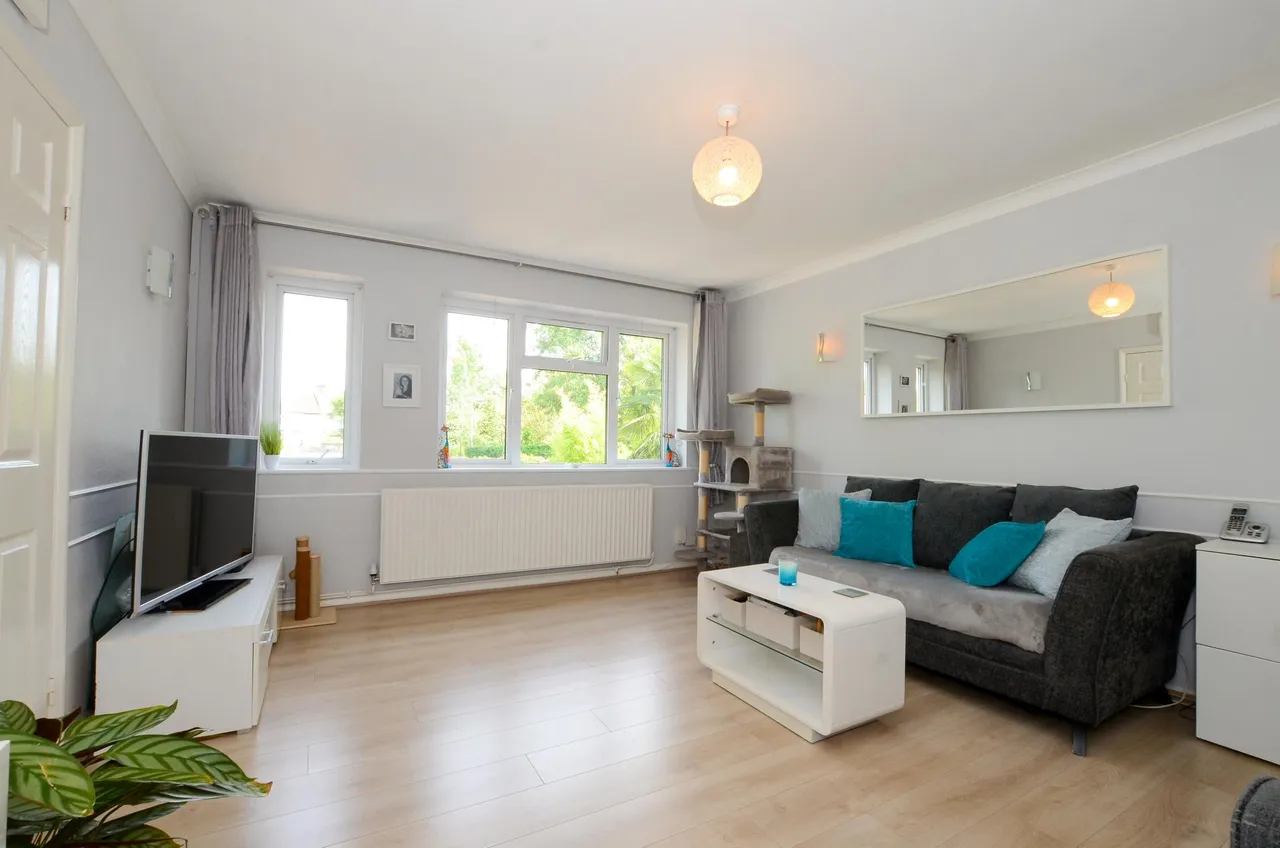 Roxeth Green Avenue, Harrow, HA2, photo 5