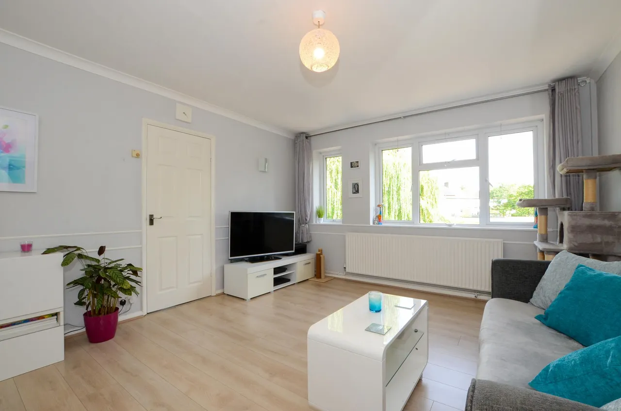 Roxeth Green Avenue, Harrow, HA2, photo 2