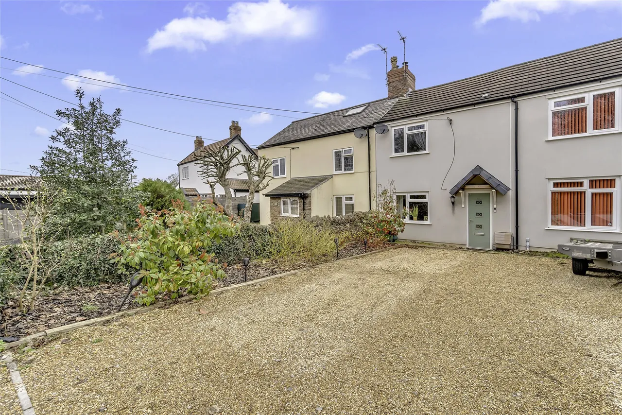 2 bed house for sale — Broad Lane, Yate, BS37 7LB
