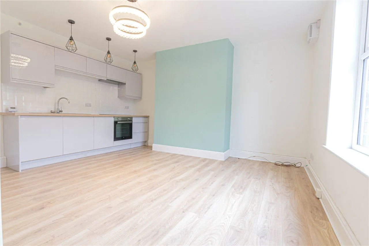 Lister Street, Huddersfield, HD5, photo 2