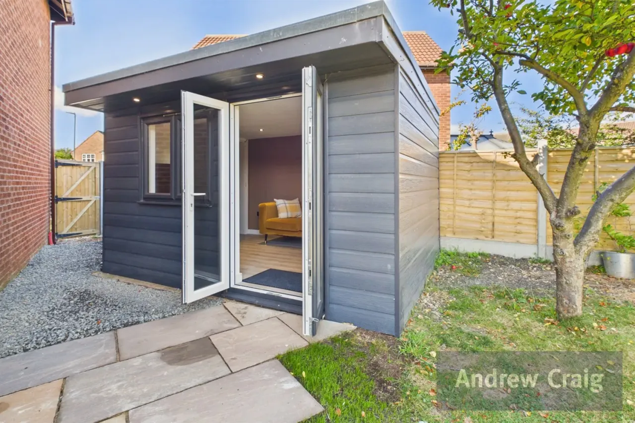 Leander Drive, Boldon Colliery, NE35, photo 19